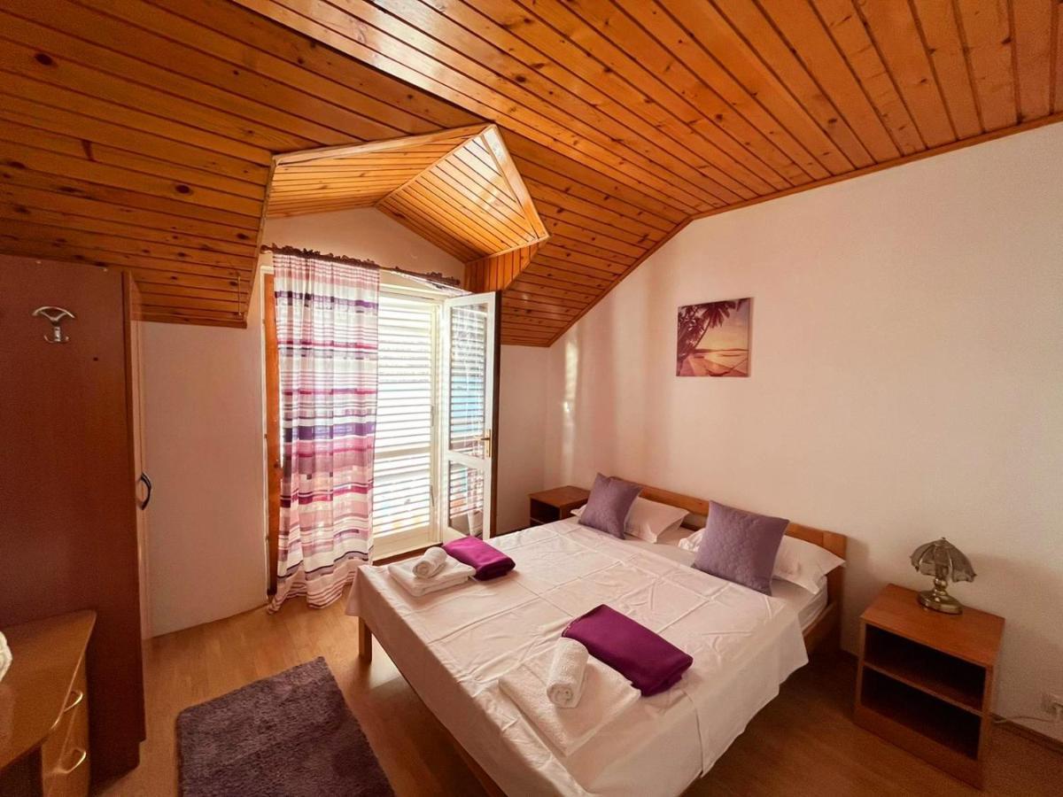 Polače Apartments Sponga מראה חיצוני תמונה