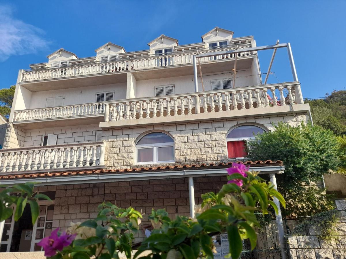 Polače Apartments Sponga מראה חיצוני תמונה